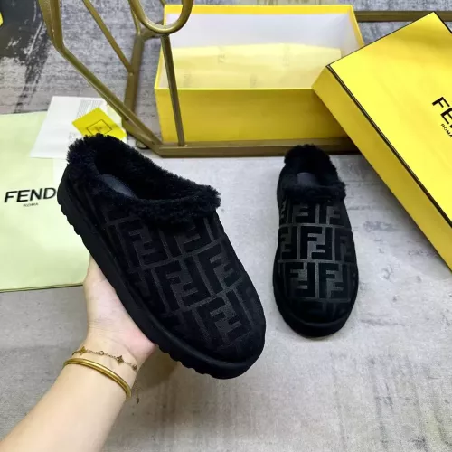 Fendi Slippers For Men #1378042