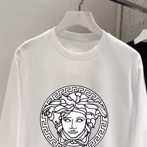 Cheap Versace T-Shirts Long Sleeved For Unisex #1378326 Replica Wholesale [$41.00 USD] [ITEM#1378326] on Replica Versace T-Shirts