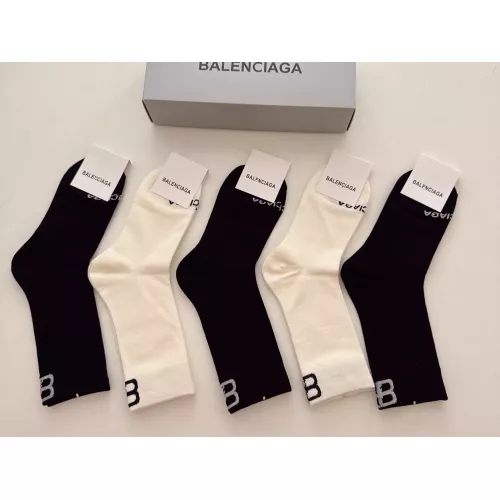 Cheap Balenciaga Socks For Women #1378358 Replica Wholesale [$29.00 USD] [ITEM#1378358] on Replica Balenciaga Socks