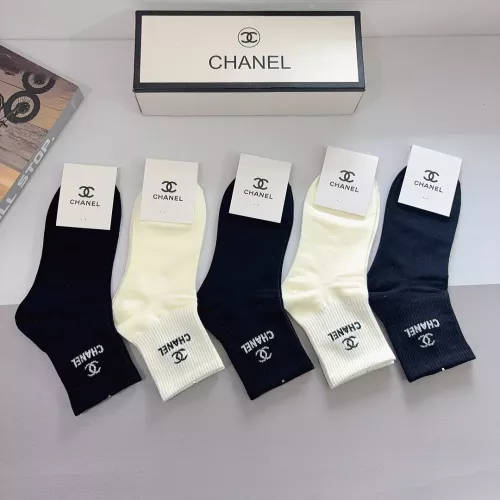 Cheap Chanel Socks #1378359 Replica Wholesale [$27.00 USD] [ITEM#1378359] on Replica Chanel Socks