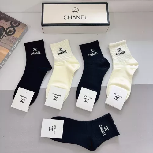 Cheap Chanel Socks #1378359 Replica Wholesale [$27.00 USD] [ITEM#1378359] on Replica Chanel Socks