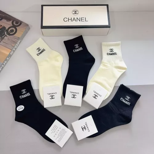 Cheap Chanel Socks #1378359 Replica Wholesale [$27.00 USD] [ITEM#1378359] on Replica Chanel Socks
