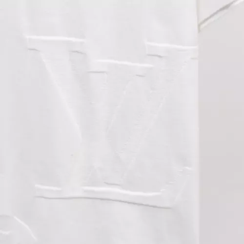Cheap Louis Vuitton LV T-Shirts Short Sleeved For Unisex #1378498 Replica Wholesale [$45.00 USD] [ITEM#1378498] on Replica Louis Vuitton LV T-Shirts