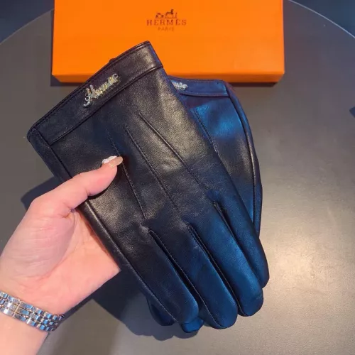 Cheap Hermes Gloves For Men #1379017 Replica Wholesale [$52.00 USD] [ITEM#1379017] on Replica Hermes Gloves