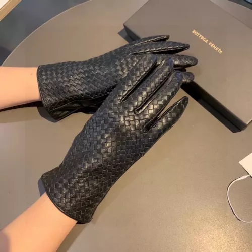 Cheap Bottega Veneta BV Gloves For Women #1379021 Replica Wholesale [$68.00 USD] [ITEM#1379021] on Replica Bottega Veneta BV Gloves
