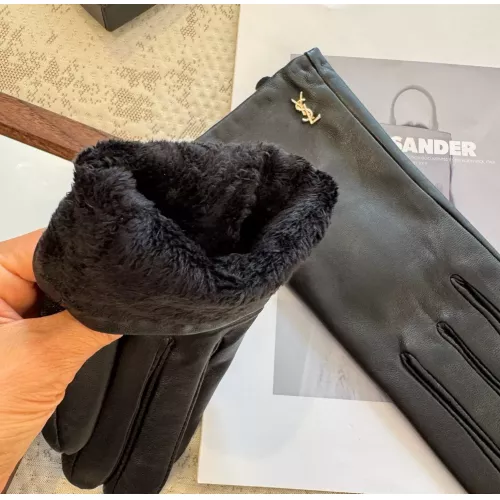 Cheap Yves Saint Laurent Gloves For Women #1379068 Replica Wholesale [$48.00 USD] [ITEM#1379068] on Replica Yves Saint Laurent Gloves