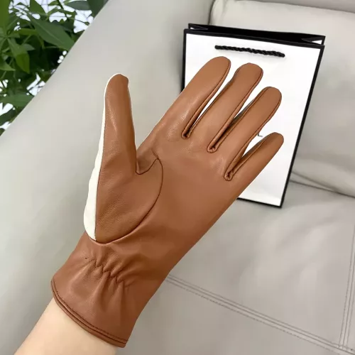 Cheap Prada Gloves For Women #1379077 Replica Wholesale [$48.00 USD] [ITEM#1379077] on Replica Prada Gloves