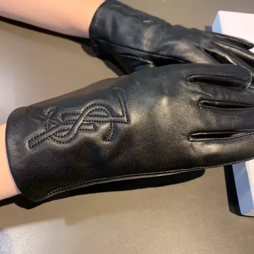 Cheap Yves Saint Laurent Gloves For Women #1379090 Replica Wholesale [$42.00 USD] [ITEM#1379090] on Replica Yves Saint Laurent Gloves