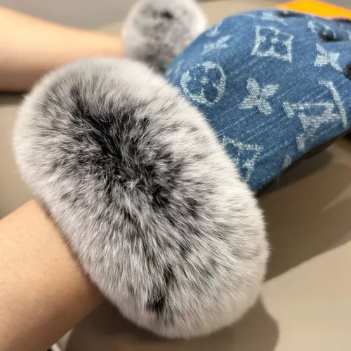 Cheap Louis Vuitton LV Gloves For Women #1379105 Replica Wholesale [$64.00 USD] [ITEM#1379105] on Replica Louis Vuitton LV Gloves