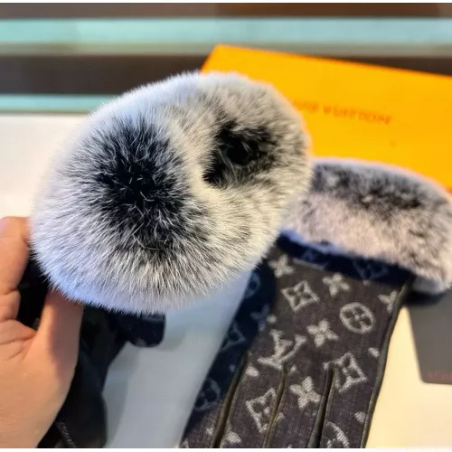 Cheap Louis Vuitton LV Gloves For Women #1379106 Replica Wholesale [$64.00 USD] [ITEM#1379106] on Replica Louis Vuitton LV Gloves