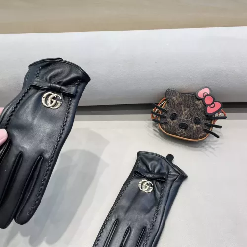 Cheap Gucci Gloves For Women #1379120 Replica Wholesale [$45.00 USD] [ITEM#1379120] on Replica Gucci Gloves