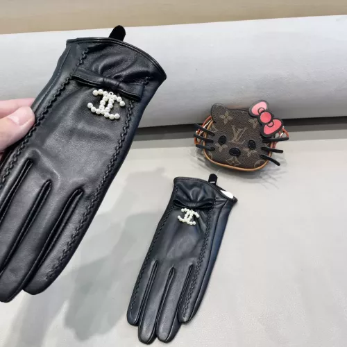 Cheap Chanel Gloves For Women #1379125 Replica Wholesale [$48.00 USD] [ITEM#1379125] on Replica Chanel Gloves