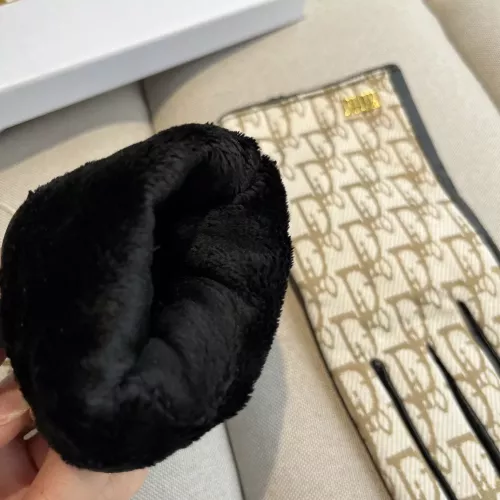 Cheap Christian Dior Gloves For Women #1379139 Replica Wholesale [$64.00 USD] [ITEM#1379139] on Replica Christian Dior Gloves