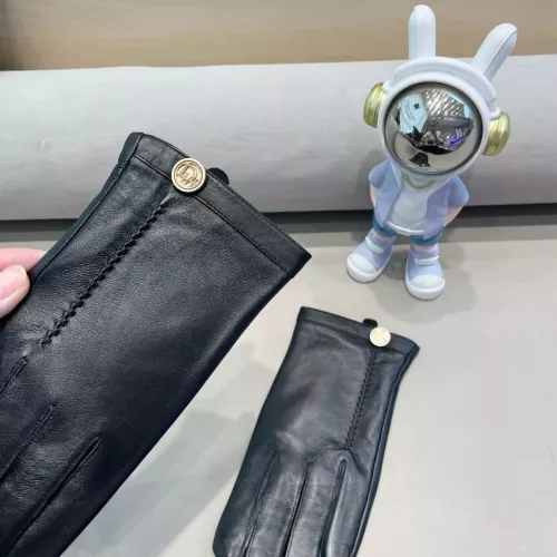 Cheap Christian Dior Gloves For Men #1379157 Replica Wholesale [$48.00 USD] [ITEM#1379157] on Replica Christian Dior Gloves