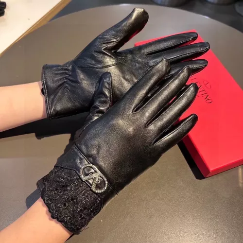 Cheap Valentino Gloves For Women #1379168 Replica Wholesale [$48.00 USD] [ITEM#1379168] on Replica Valentino Gloves