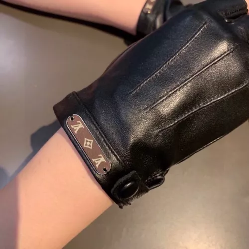 Cheap Louis Vuitton LV Gloves For Women #1379174 Replica Wholesale [$52.00 USD] [ITEM#1379174] on Replica Louis Vuitton LV Gloves
