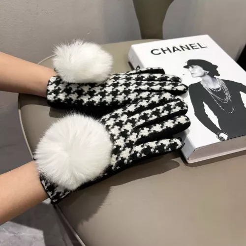 Cheap Chanel Gloves #1379189 Replica Wholesale [$36.00 USD] [ITEM#1379189] on Replica Chanel Gloves