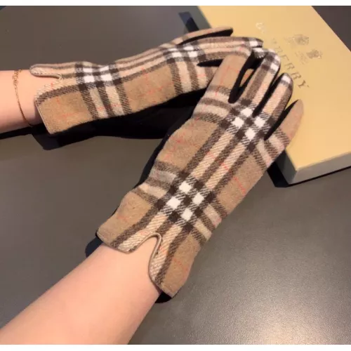 Cheap Burberry Gloves #1379203 Replica Wholesale [$36.00 USD] [ITEM#1379203] on Replica Burberry Gloves