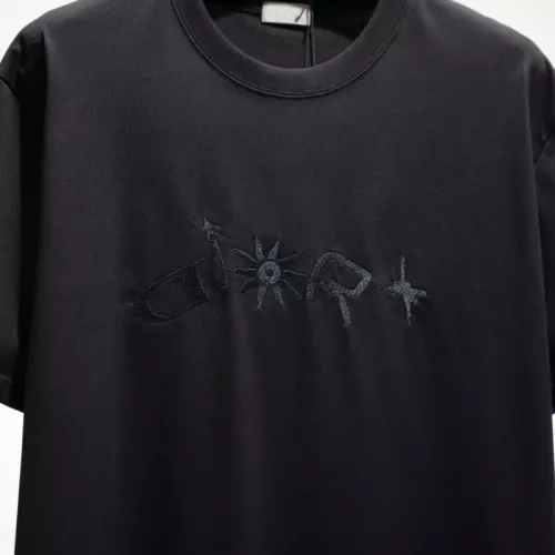 Cheap Louis Vuitton LV T-Shirts Short Sleeved For Unisex #1379587 Replica Wholesale [$42.00 USD] [ITEM#1379587] on Replica Louis Vuitton LV T-Shirts