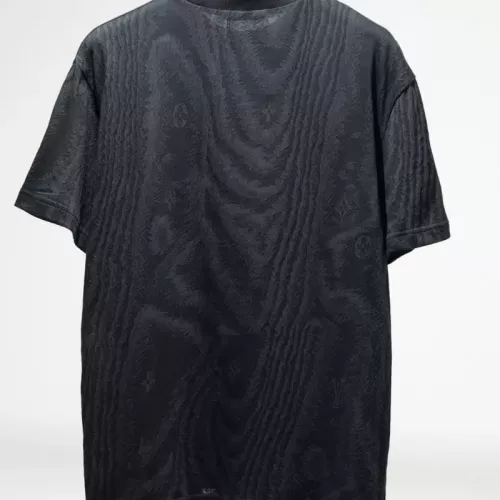 Cheap Louis Vuitton LV T-Shirts Short Sleeved For Unisex #1379589 Replica Wholesale [$45.00 USD] [ITEM#1379589] on Replica Louis Vuitton LV T-Shirts