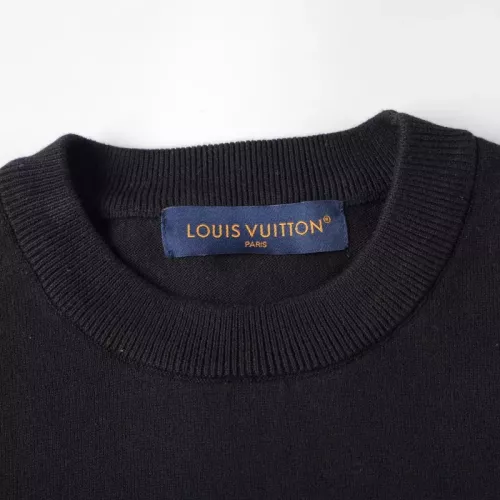 Cheap Louis Vuitton LV T-Shirts Short Sleeved For Unisex #1379600 Replica Wholesale [$60.00 USD] [ITEM#1379600] on Replica Louis Vuitton LV T-Shirts