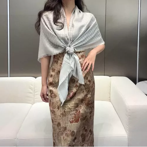 Cheap Louis Vuitton Scarf #1379673 Replica Wholesale [$72.00 USD] [ITEM#1379673] on Replica Louis Vuitton Scarf