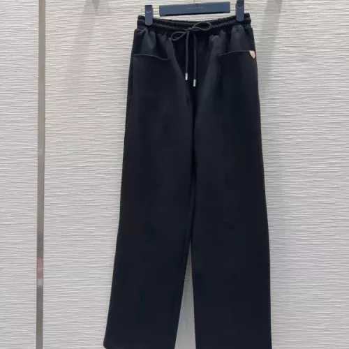 Cheap Louis Vuitton LV Tracksuits Long Sleeved For Women #1380301 Replica Wholesale [$102.00 USD] [ITEM#1380301] on Replica Louis Vuitton LV Tracksuits