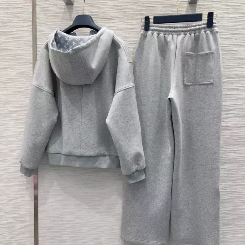 Cheap Louis Vuitton LV Tracksuits Long Sleeved For Women #1380302 Replica Wholesale [$102.00 USD] [ITEM#1380302] on Replica Louis Vuitton LV Tracksuits