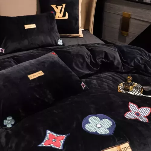 Cheap Louis Vuitton Bedding #1380534 Replica Wholesale [$140.00 USD] [ITEM#1380534] on Replica Louis Vuitton Bedding