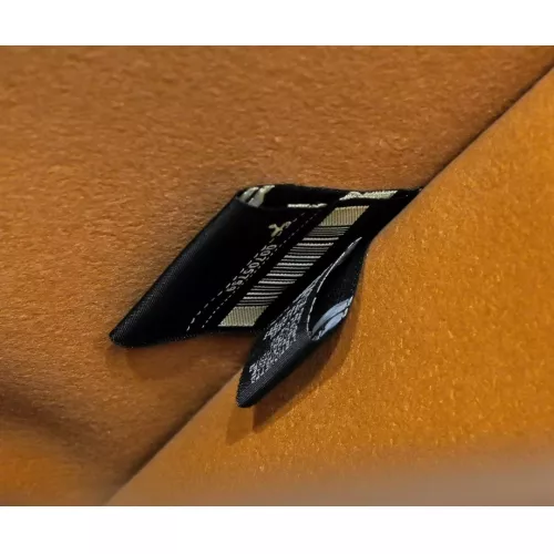 Cheap Fendi AAA Quality Handbags For Women #1380719 Replica Wholesale [$160.00 USD] [ITEM#1380719] on Replica Fendi AAA Quality Handbags
