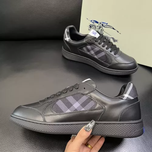 Cheap Burberry Casual Shoes For Men #1380915 Replica Wholesale [$118.00 USD] [ITEM#1380915] on Replica Burberry Casual Shoes