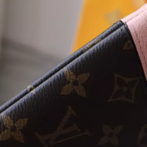 Cheap Louis Vuitton AAA Quality Daily Pouches For Unisex #1381180 Replica Wholesale [$102.00 USD] [ITEM#1381180] on Replica Louis Vuitton AAA Quality Pouches