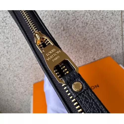 Cheap Louis Vuitton AAA Quality Daily Pouches For Unisex #1381262 Replica Wholesale [$122.00 USD] [ITEM#1381262] on Replica Louis Vuitton AAA Quality Pouches