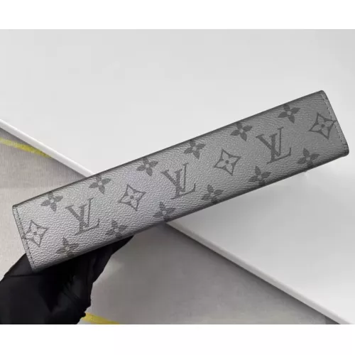 Cheap Louis Vuitton AAA Quality Toilet Pouches For Unisex #1381306 Replica Wholesale [$76.00 USD] [ITEM#1381306] on Replica Louis Vuitton AAA Quality Pouches