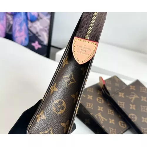 Cheap Louis Vuitton AAA Quality Trio Pouches For Unisex #1381325 Replica Wholesale [$122.00 USD] [ITEM#1381325] on Replica Louis Vuitton AAA Quality Pouches