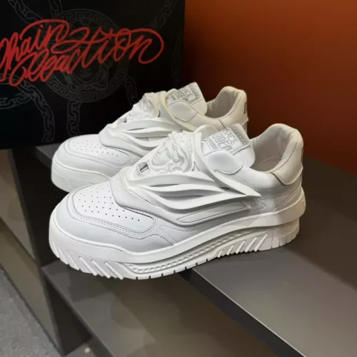Versace Casual Shoes For Men #1381393