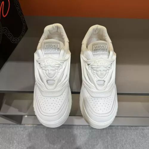 Cheap Versace Casual Shoes For Men #1381393 Replica Wholesale [$88.00 USD] [ITEM#1381393] on Replica Versace Casual Shoes