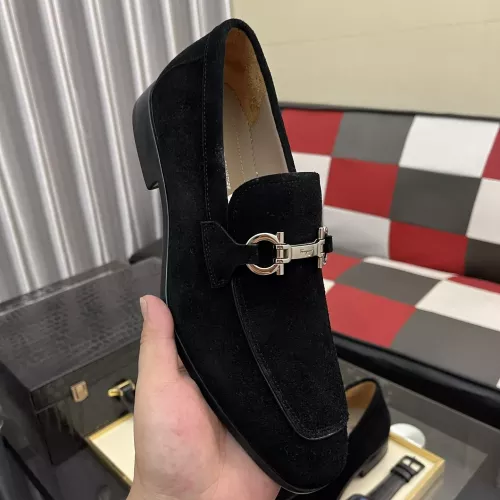 Cheap Salvatore Ferragamo Leather Shoes For Men #1381470 Replica Wholesale [$108.00 USD] [ITEM#1381470] on Replica Salvatore Ferragamo Leather Shoes