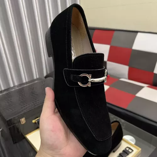 Cheap Salvatore Ferragamo Leather Shoes For Men #1381482 Replica Wholesale [$108.00 USD] [ITEM#1381482] on Replica Salvatore Ferragamo Leather Shoes