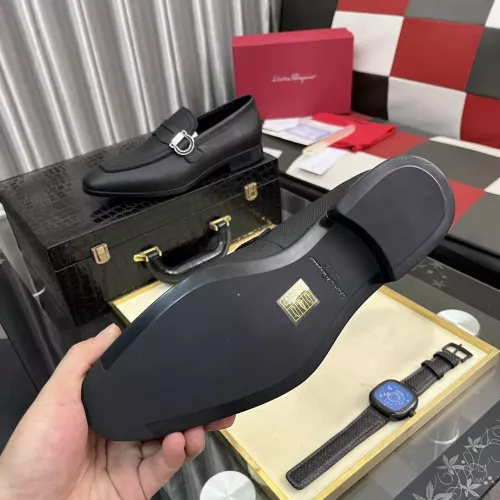 Cheap Salvatore Ferragamo Leather Shoes For Men #1381485 Replica Wholesale [$108.00 USD] [ITEM#1381485] on Replica Salvatore Ferragamo Leather Shoes