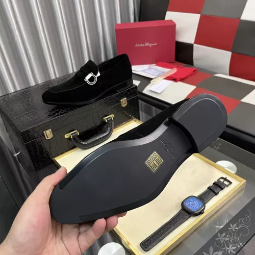 Cheap Salvatore Ferragamo Leather Shoes For Men #1381487 Replica Wholesale [$108.00 USD] [ITEM#1381487] on Replica Salvatore Ferragamo Leather Shoes