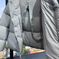 Cheap Canada Goose Down Feather Coat Long Sleeved For Women #1374531 Replica Wholesale [$290.91 USD] [ITEM#1374531] on Replica Canada Goose Down Feather Coat