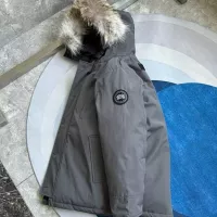 Cheap Canada Goose Down Feather Coat Long Sleeved For Men #1374546 Replica Wholesale [$205.00 USD] [ITEM#1374546] on Replica Canada Goose Down Feather Coat
