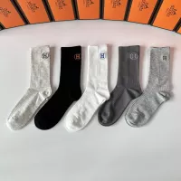 Cheap Hermes Socks #1377717 Replica Wholesale [$29.00 USD] [ITEM#1377717] on Replica Hermes Socks