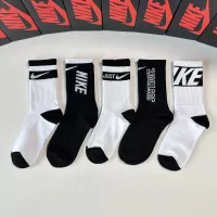 Cheap Nike Socks #1377792 Replica Wholesale [$29.00 USD] [ITEM#1377792] on Replica Nike Socks
