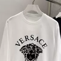 Cheap Versace T-Shirts Long Sleeved For Unisex #1378320 Replica Wholesale [$41.00 USD] [ITEM#1378320] on Replica Versace T-Shirts