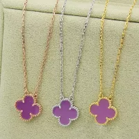 Cheap Van Cleef &amp; Arpels Necklaces For Women #1378602 Replica Wholesale [$25.00 USD] [ITEM#1378602] on Replica Van Cleef &amp; Arpels Necklaces