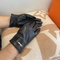 Cheap Hermes Gloves For Men #1379019 Replica Wholesale [$56.00 USD] [ITEM#1379019] on Replica Hermes Gloves