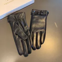 Cheap Valentino Gloves For Women #1379163 Replica Wholesale [$45.00 USD] [ITEM#1379163] on Replica Valentino Gloves