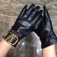 Cheap Valentino Gloves For Women #1379164 Replica Wholesale [$48.00 USD] [ITEM#1379164] on Replica Valentino Gloves